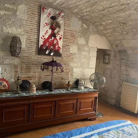 Castel Fadeze, Le Chateau Fantome